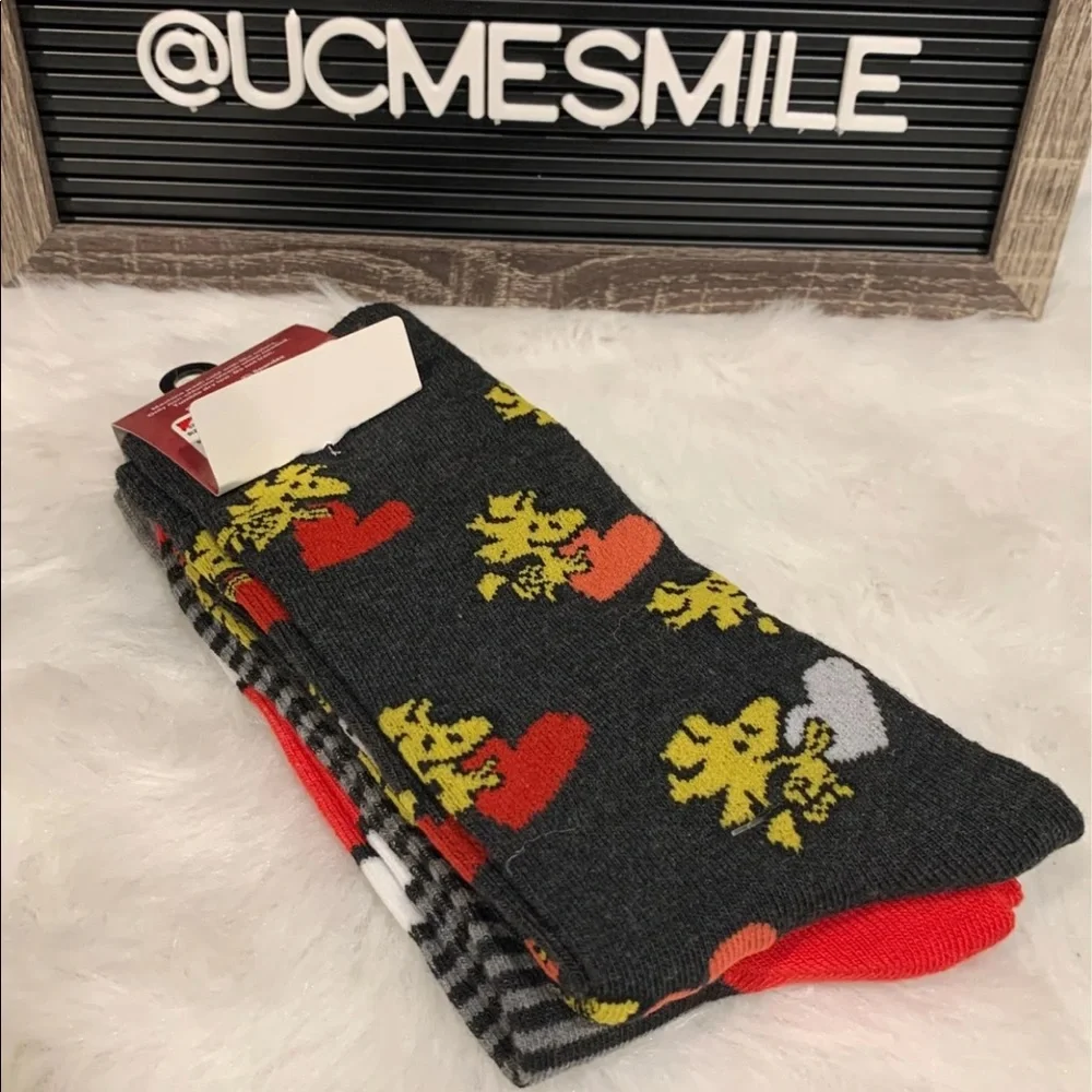PEANUTS Snoopy/Woodstock Crew Socks